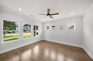 9621 Larston St, Houston, TX 77055 - Photo 27