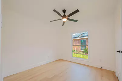 3010 Bandell Drive, Houston, TX 77045 - Photo 17
