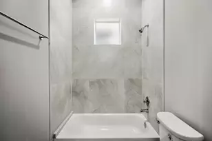 5233 Hillman St, Houston, TX 77023 - Photo 33