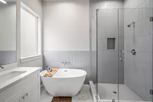 5233 Hillman St, Houston, TX 77023 - Photo 25