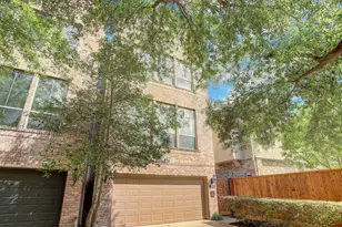 618 Asbury St, Houston, TX 77007 - Photo 1