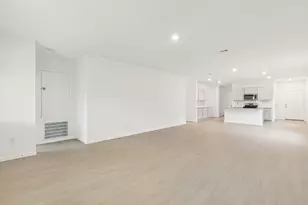 15385 Dapple Blf Ln, Conroe, TX 77302 - Photo 9