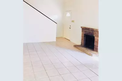 5329 Lost Forest Dr Drive #5329, Houston, TX 77092 - Photo 7