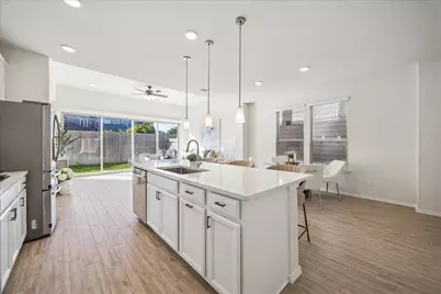 4017 Delta Rose Street, Houston, TX 77018 - Photo 9