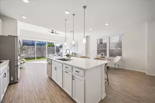 4017 Delta Rose St, Houston, TX 77018 - Photo 9