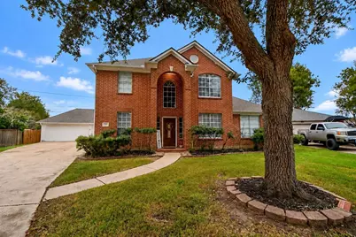 1120 Hidden Oaks Street, League City, TX 77573 - Photo 1