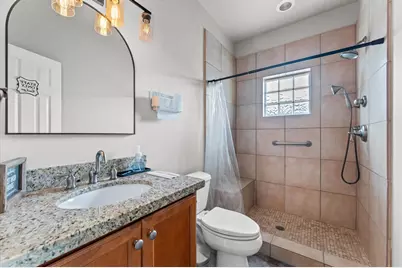 945 Harvard Street, Houston, TX 77008 - Photo 37