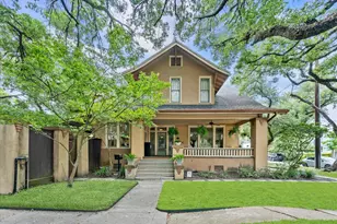 945 Harvard St, Houston, TX 77008 - Photo 9