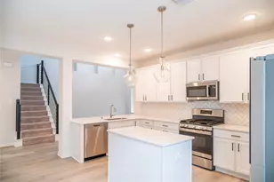 208 Cambria Green Ln, Katy, TX 77493 - Photo 17