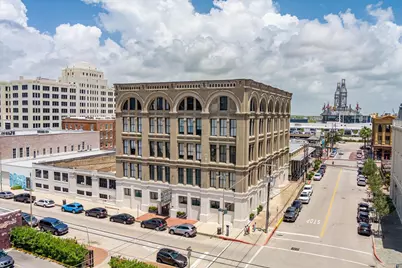 2400 Mechanic Street #206, Galveston, TX 77550 - Photo 3