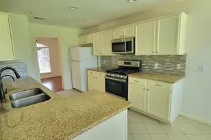 5715 Black Canyon Ct, Sugar Land, TX 77479 - Photo 9