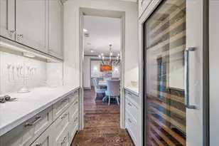 11115 Wickway Dr, Piney Point Village, TX 77024 - Photo 13