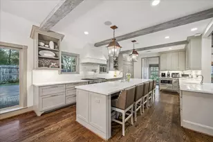 11115 Wickway Dr, Piney Point Village, TX 77024 - Photo 9