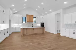 19011 Mandarin St, Manvel, TX 77578 - Photo 7