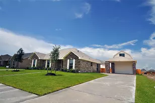 2206 Fortuna Dr, League City, TX 77539 - Photo 5
