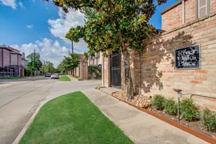 1201 McDuffie St, Houston, TX 77019 - Photo 3