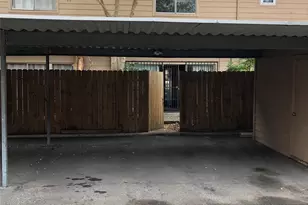 7700 Creekbend Dr, Houston, TX 77071 - Photo 21