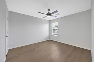 21238 Wortham Oaks Dr, Humble, TX 77338 - Photo 19