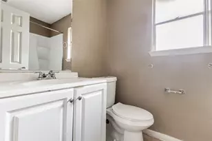 7023 Sandswept Ln, Houston, TX 77086 - Photo 11