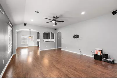 10806 Harston Drive, Tomball, TX 77375 - Photo 9