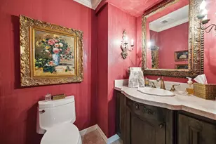 14 Stonegate Dr, Houston, TX 77024 - Photo 13