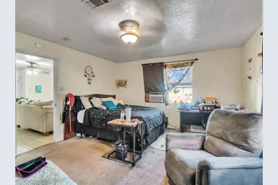 4323 Avenue R 1/2, Galveston, TX 77550 - Photo 39