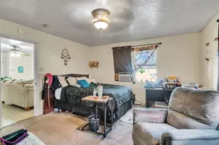 4323 Ave R 1/2, Galveston, TX 77550 - Photo 39