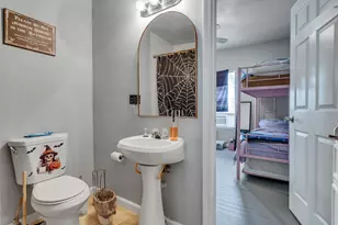 4323 Ave R 1/2, Galveston, TX 77550 - Photo 15