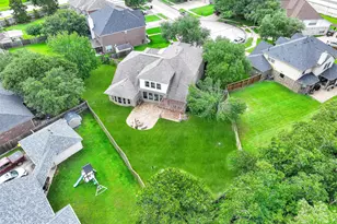 5805 Lawrence Ct, Pearland, TX 77584 - Photo 3