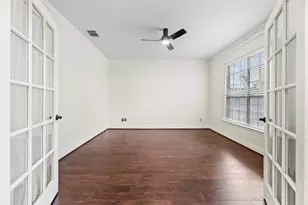 402 Spring Trace Ct, Houston, TX 77094 - Photo 3