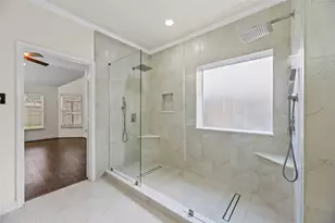 402 Spring Trace Ct, Houston, TX 77094 - Photo 19