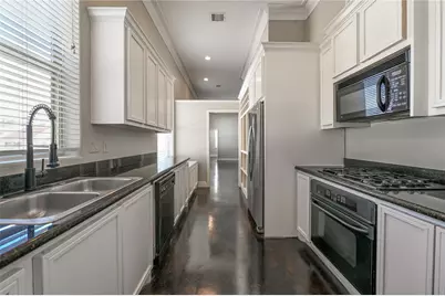 5801 Winsome Lane #201, Houston, TX 77057 - Photo 9