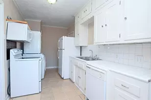 2003 McClendon St, Houston, TX 77030 - Photo 17