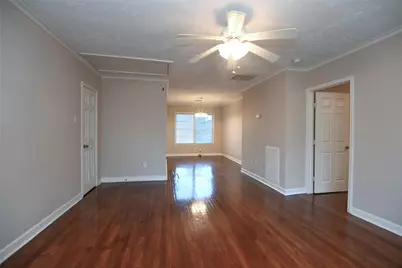 2003 McClendon Street #4, Houston, TX 77030 - Photo 3