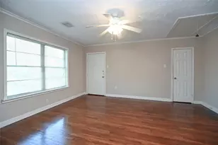 2003 McClendon St, Houston, TX 77030 - Photo 11