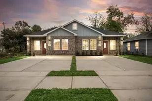 5222 Bataan Rd, Houston, TX 77033 - Photo 1