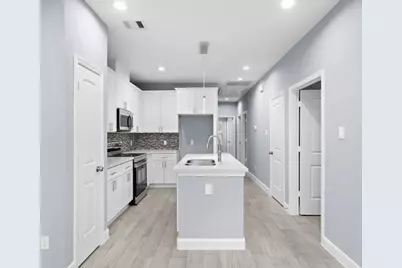5222 Bataan Road, Houston, TX 77033 - Photo 17