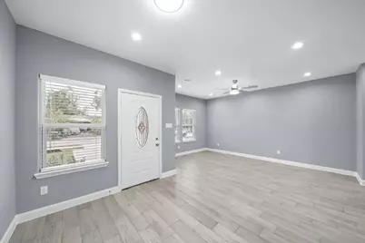5222 Bataan Road, Houston, TX 77033 - Photo 19