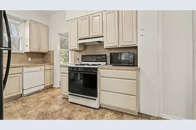 1902 Runneburg Road, Crosby, TX 77532 - Photo 15