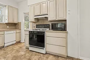 1902 Runneburg Rd, Crosby, TX 77532 - Photo 15