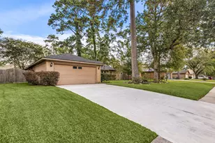 2811 Whispering Springs Dr, Spring, TX 77373 - Photo 3