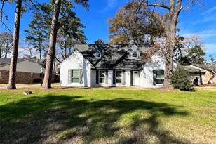 602 Rosewood Dr, Shenandoah, TX 77381 - Photo 1