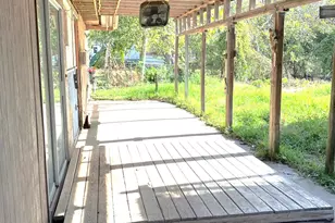 399 Pecan St, Lolita, TX 77971 - Photo 23