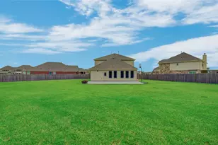 231 San Jacinto Dr, Baytown, TX 77523 - Photo 5