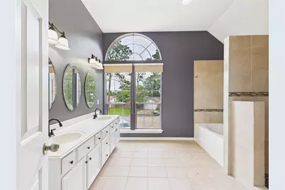 7107 Seminole Street, Baytown, TX 77521 - Photo 23