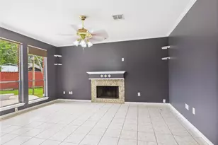 7107 Seminole St, Baytown, TX 77521 - Photo 9