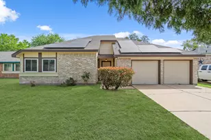 2618 Village Cir Dr, Katy, TX 77493 - Photo 1