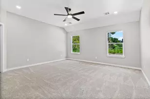187 Broken Branch, Livingston, TX 77351 - Photo 15