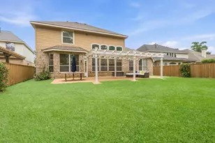 27 N Arrow Canyon Cir, The Woodlands, TX 77389 - Photo 33