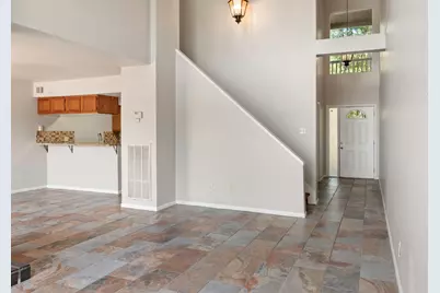 206 Waters Edge, Huntsville, TX 77340 - Photo 3